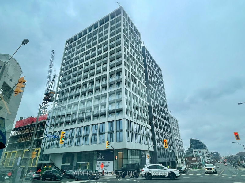home for lease on 1517-2020 Bathurst Street