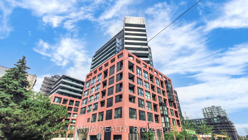 home for sale on 526-8 Tippett Road