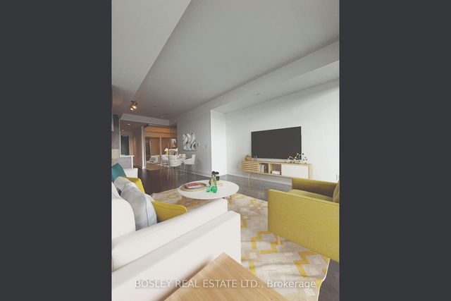 910 - 3018 Yonge Street