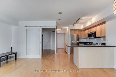 Unit 707 — 75 Dalhousie St, Toronto - Church-Yonge Corridor image-0-4