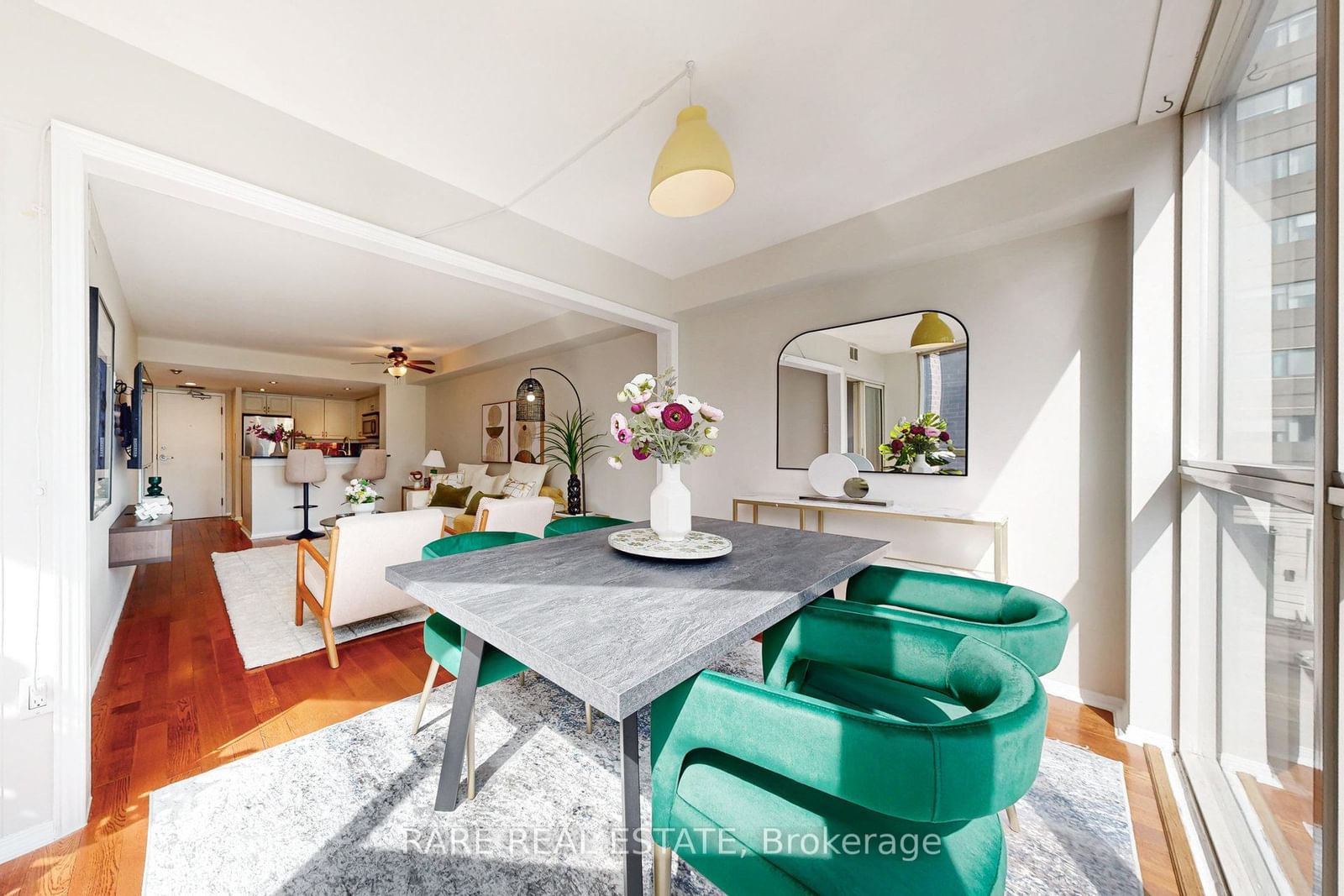 Listing Image 22