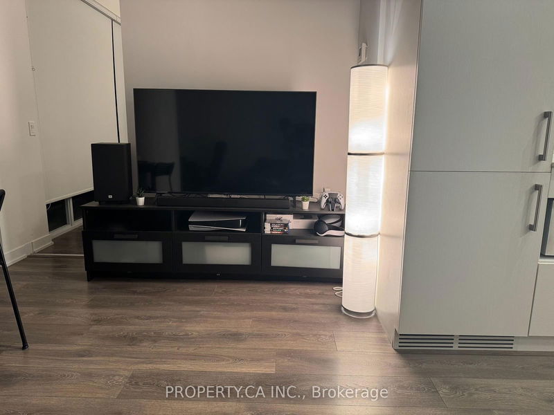 Room1