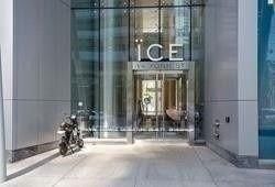 Unit 403 — 12 York St, Toronto - Waterfront Communities C1 image-0-2