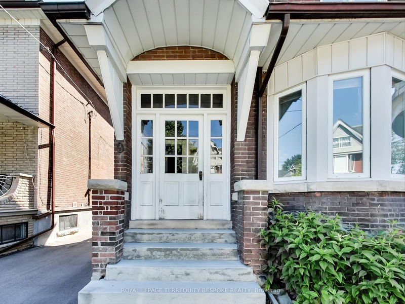 home for lease on #2 -upper-9 Concord Avenue