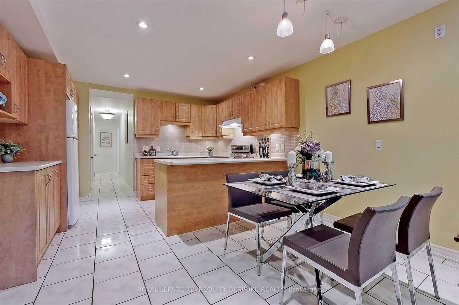 Detached House for lease at bsmt-9 Concord Avenue, Toronto, Palmerston-Little Italy, M6H 2N9 - MLS: C12067997