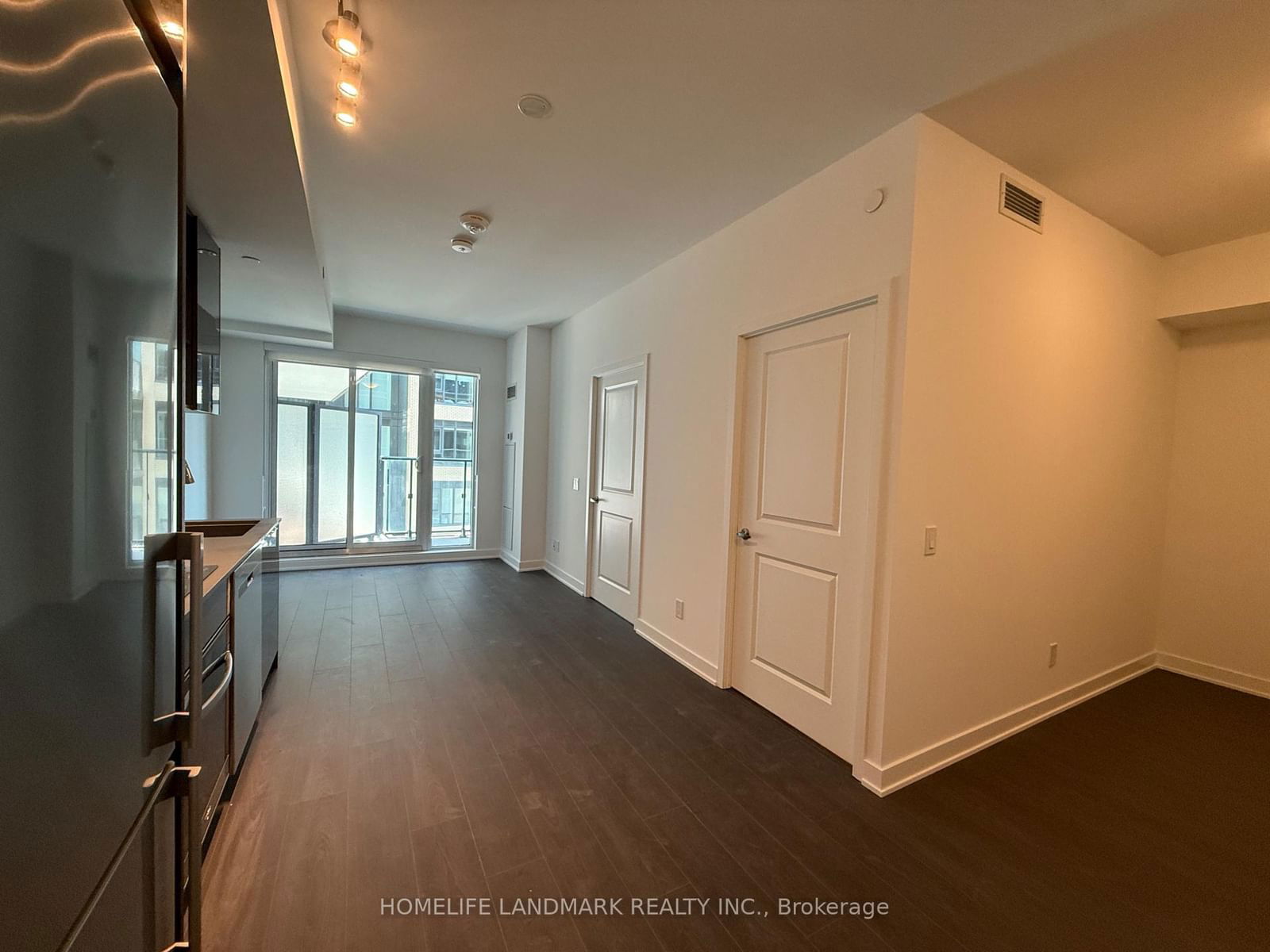 Condo leased at 922-543 RICHMOND Street, Toronto, Waterfront Communities C1, M5V 0W9 - MLS: C12069021