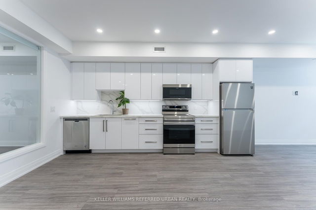 202 - 475 Queen Street