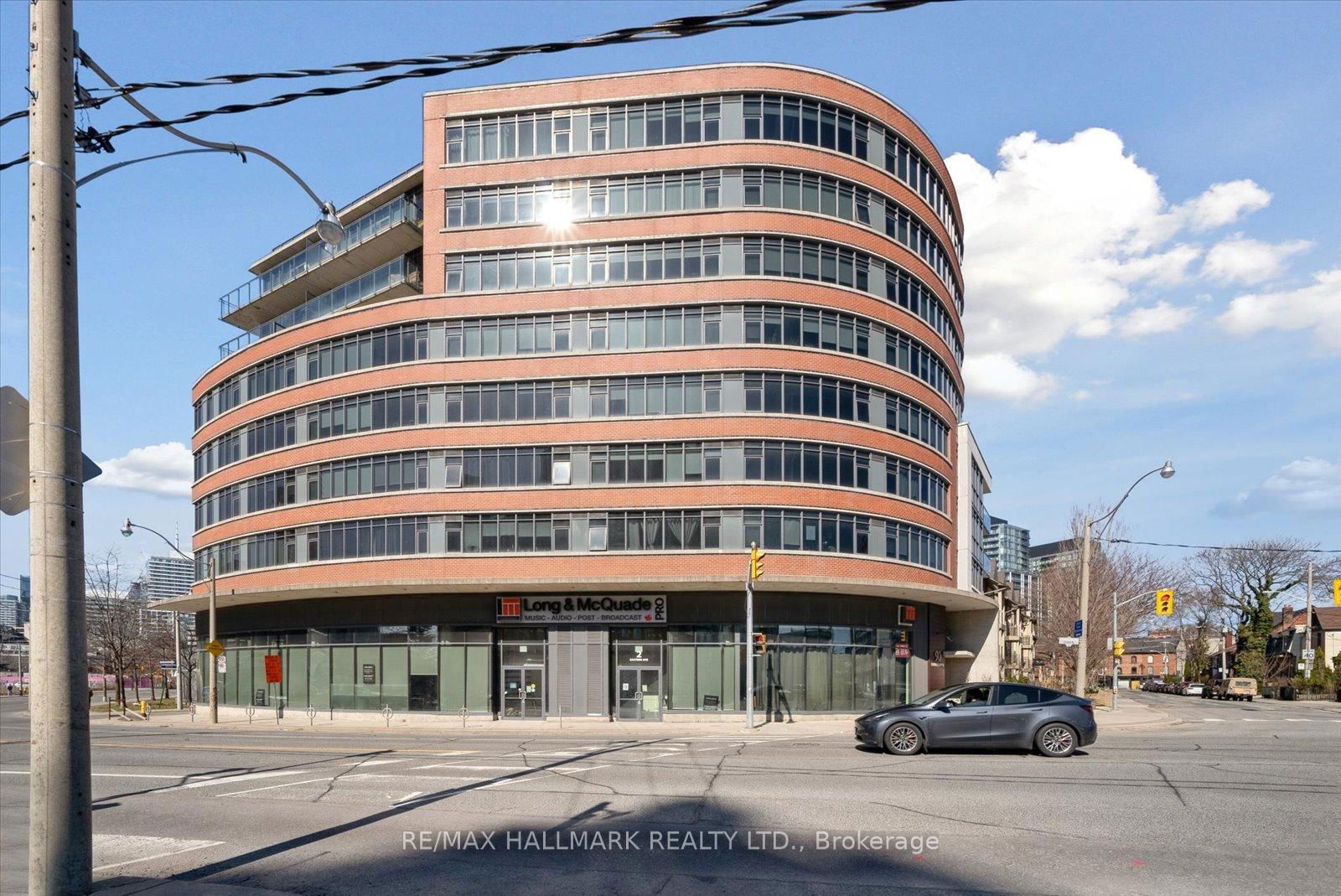 Condo for lease at 611-90 Trinity Street, Toronto, Moss Park, M5A 0E4 - MLS: C12069919