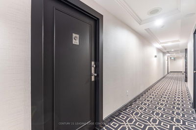 Unit 2106 — 33 University Ave, Toronto - Bay Street Corridor image-0-4