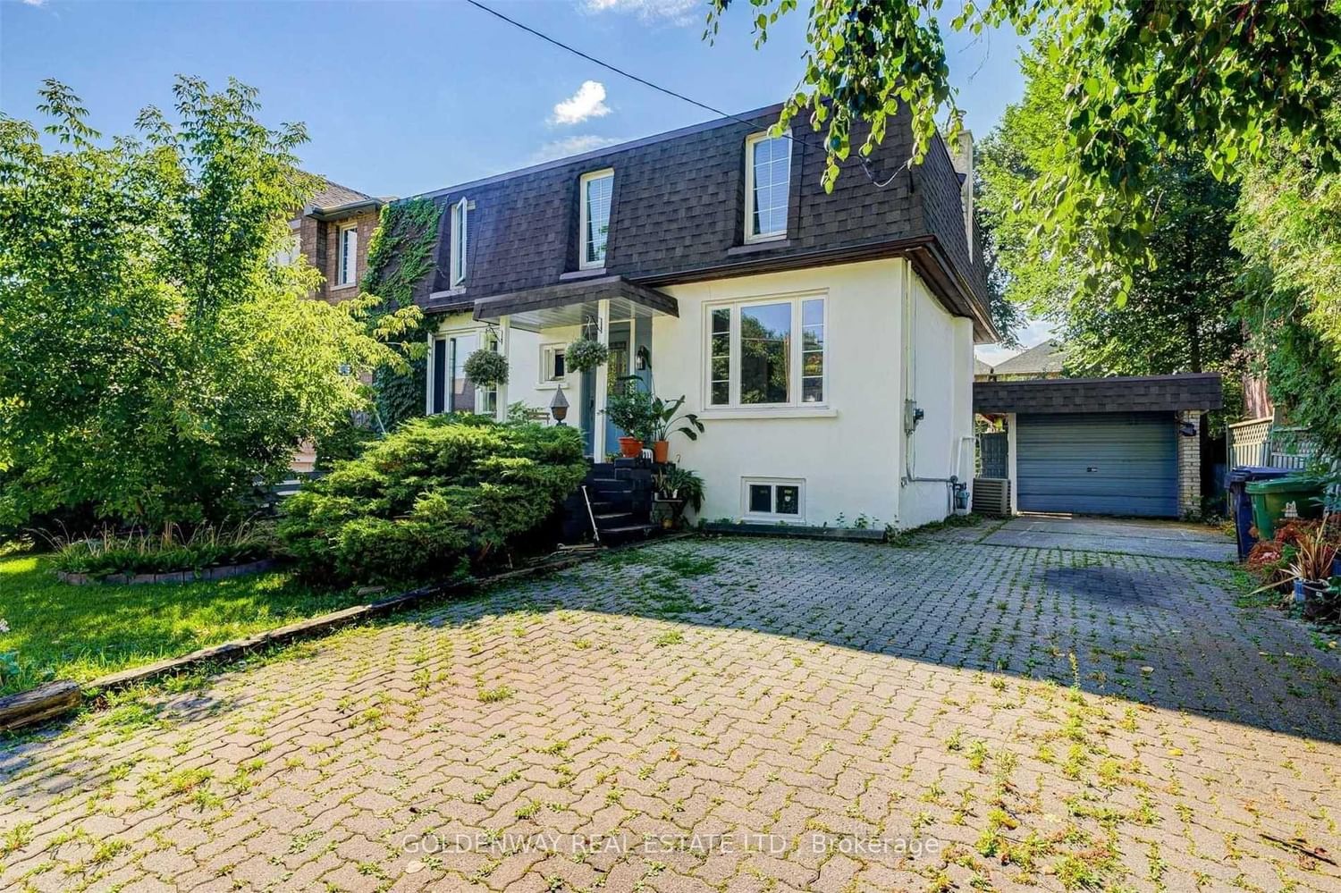 Detached House for sale at 211 Pemberton Avenue, Toronto, Newtonbrook East, M2M 1Y9 - MLS: C12071710