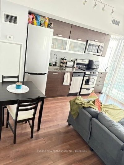 36 Lisgar Street, Toronto, Ontario image-0-3