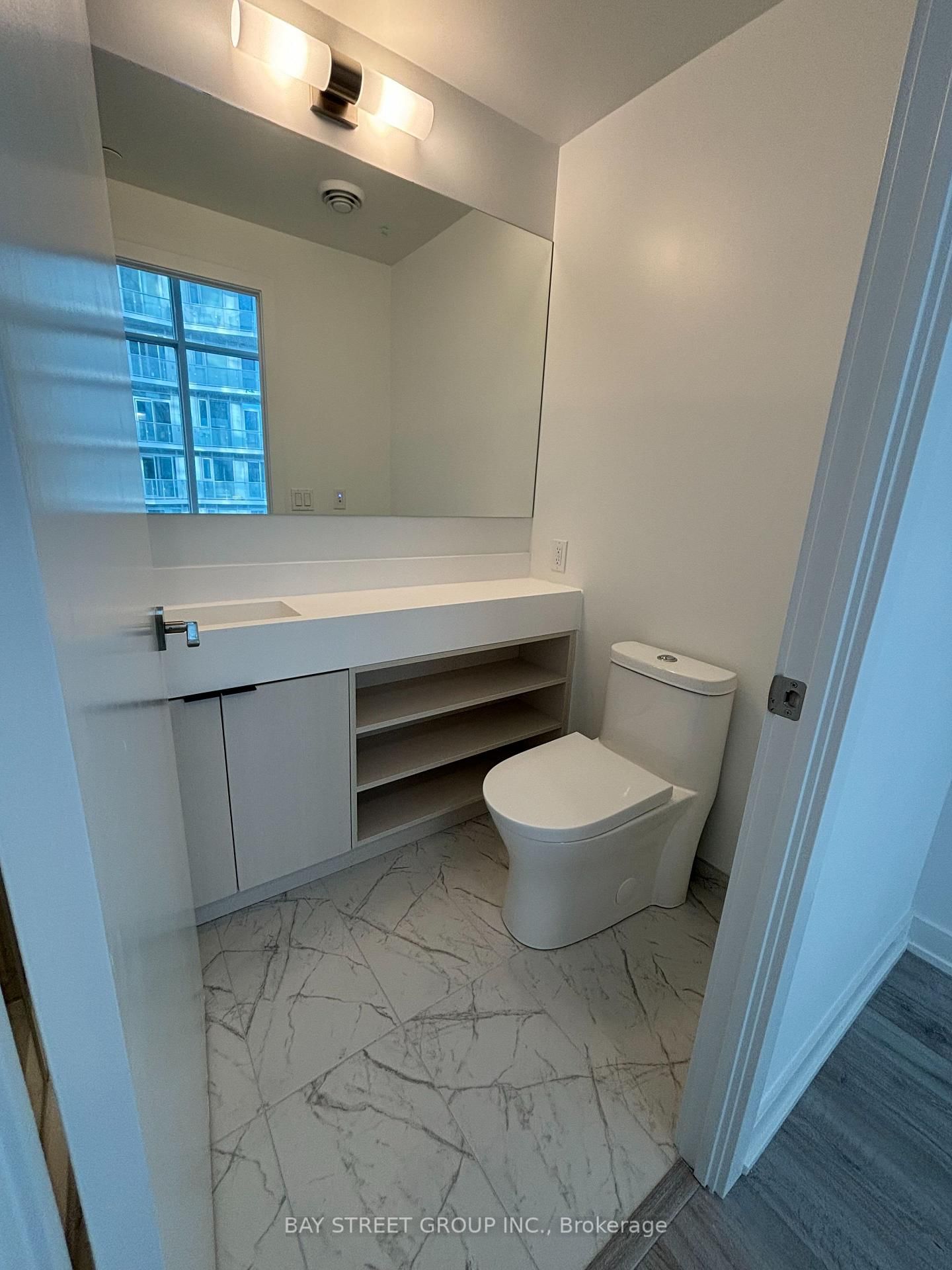 Condo leased at 1002-252 Church Street, Toronto, Church-Yonge Corridor, M5B 1Z2 - MLS: C12072874