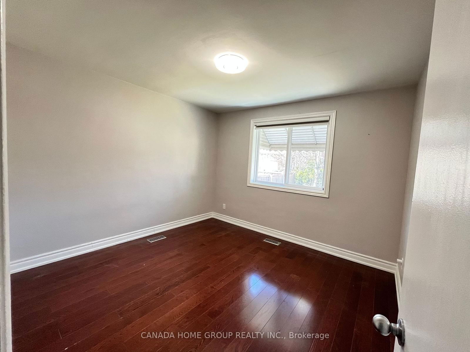 Detached House for lease at 178 Waterloo Avenue, Toronto, Bathurst Manor, M3H 3Z1 - MLS: C12073166
