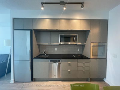 Unit 1602 — 10 York St, Toronto - Waterfront Communities C1 image-0-4