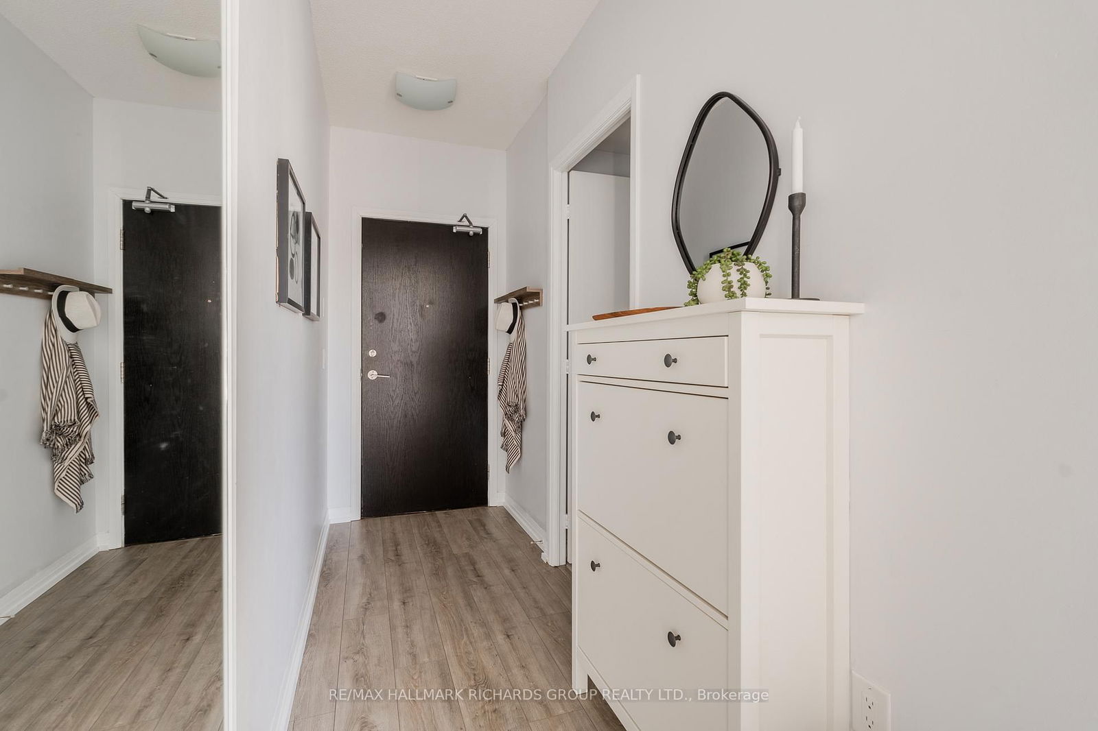 Condo sold at 1105-25 Cole Street, Toronto, Regent Park, M5A 4M3 - MLS: C12074151