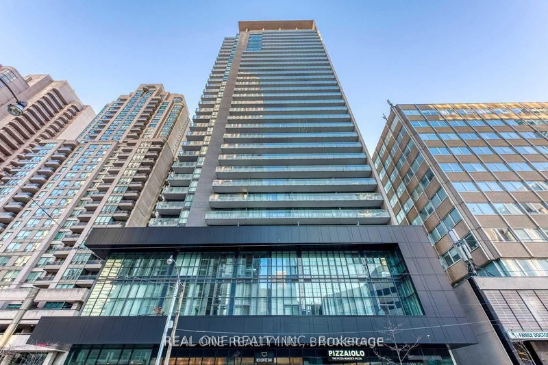 home for lease on 804-770 Bay Street