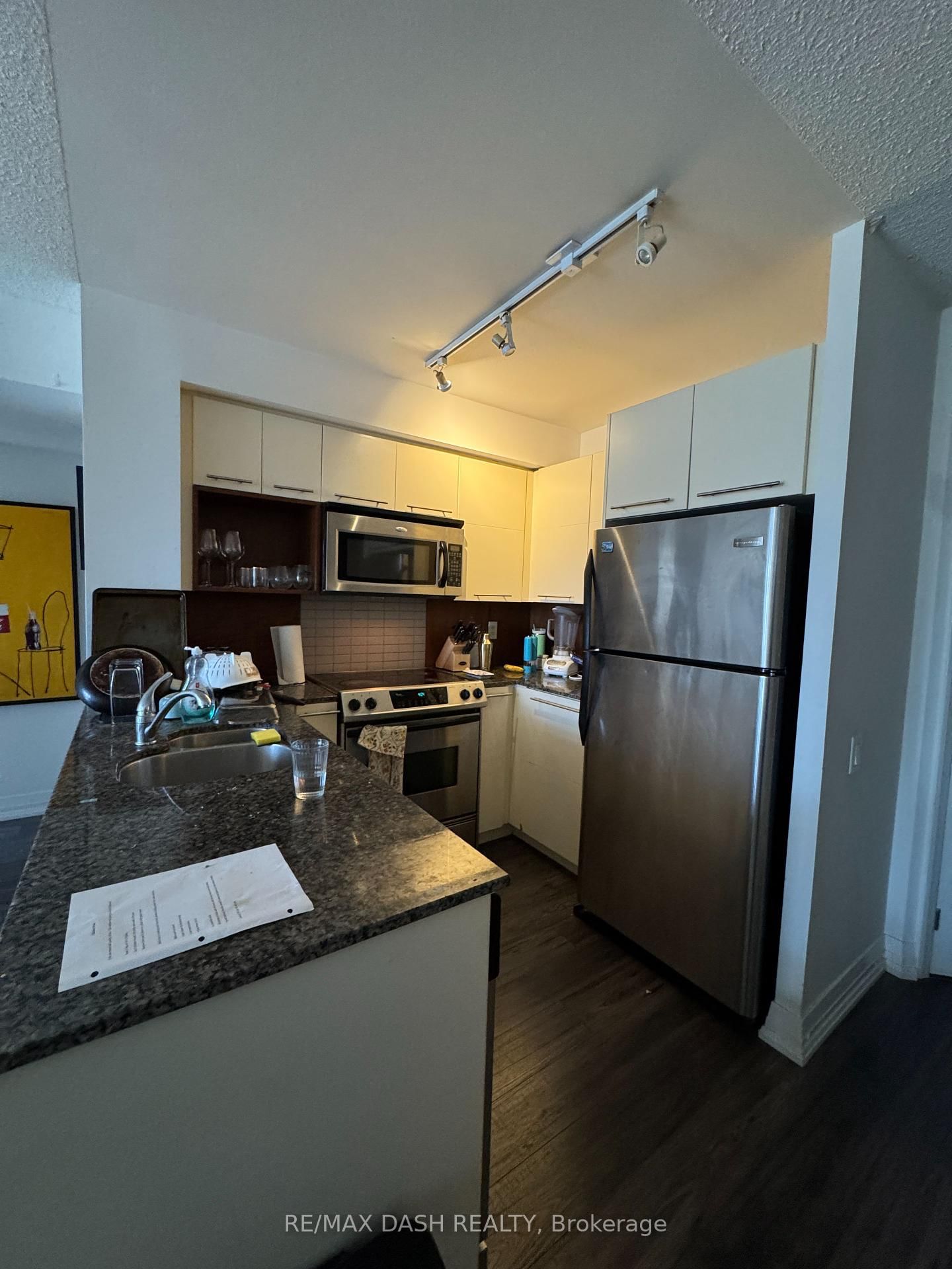 Condo leased at 1510-21 Carlton Street, Toronto, Church-Yonge Corridor, M5B 1L2 - MLS: C12074912