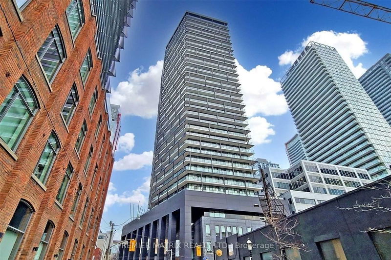 home for lease on 1401-125 Peter Street