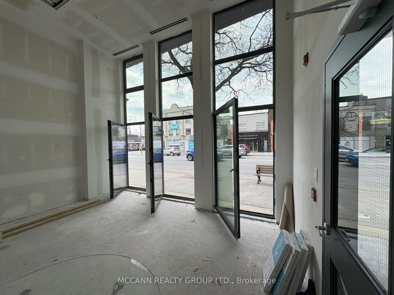 2 - 3429 Yonge St, Toronto, M4N 2N3 | Image 3