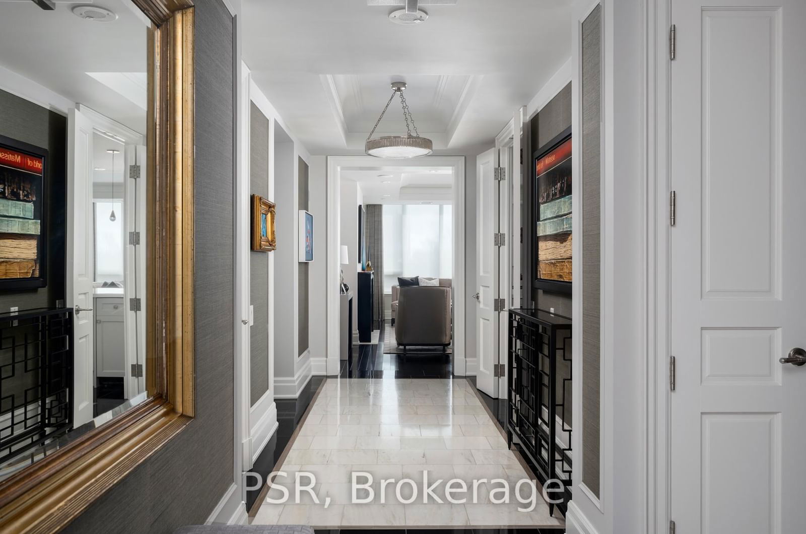 Condo sold at 605-155 St Clair Avenue, Toronto, Casa Loma, M4V 0A1 - MLS: C12075197
