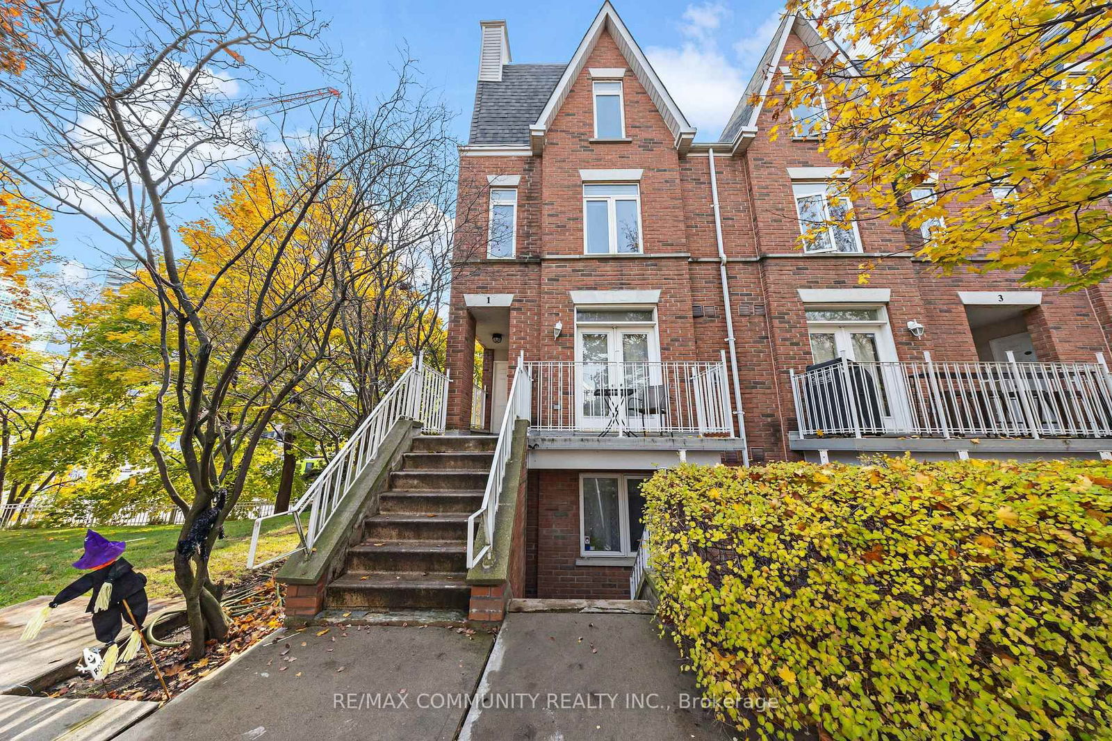 Townhouse for sale at 101-1 Sudbury Street, Toronto, Niagara, M6J 3W6 - MLS: C12075593