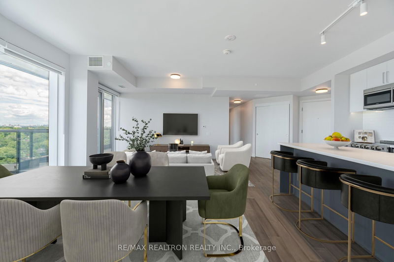 home for lease on 1107-2525 Bathurst Street