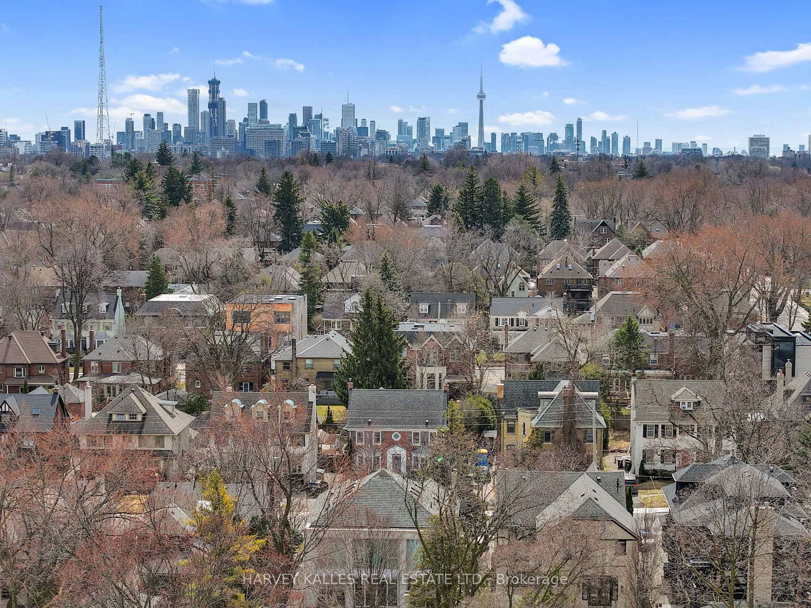 Detached House for sale at 111 Strathallan Boulevard, Toronto, Lawrence Park South, M5N 1S8 - MLS: C12075955