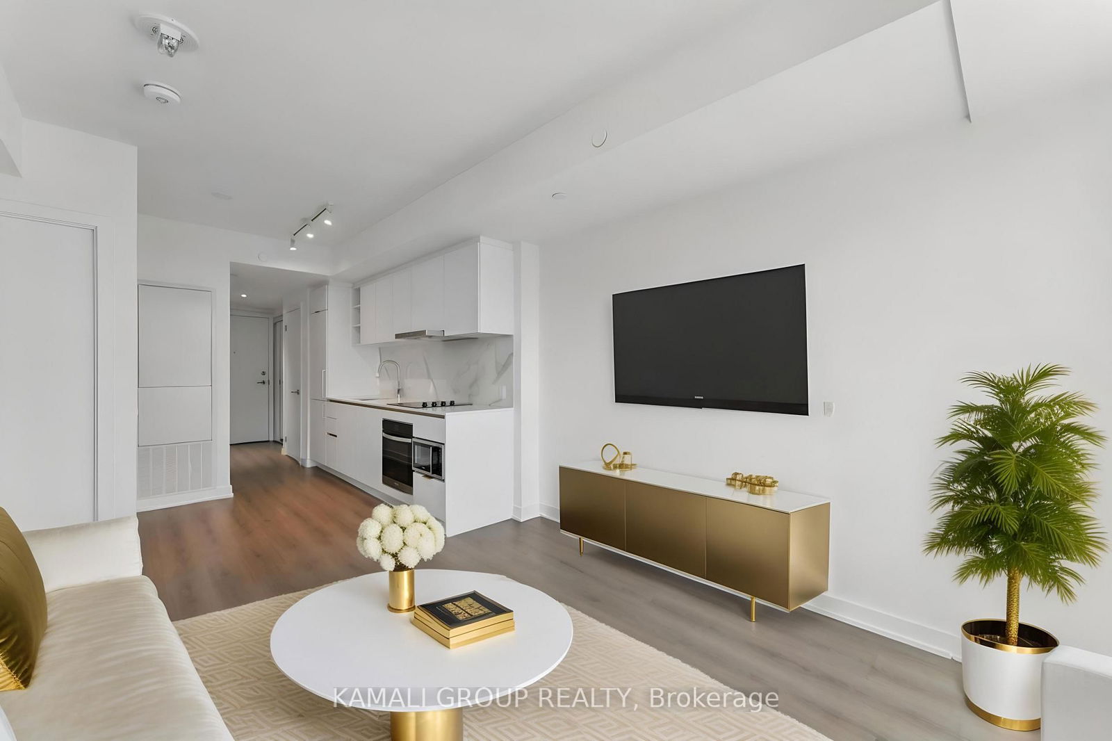 Condo leased at 1111-8 Wellesley Street, Toronto, Bay Street Corridor, M4Y 0J5 - MLS: C12076212
