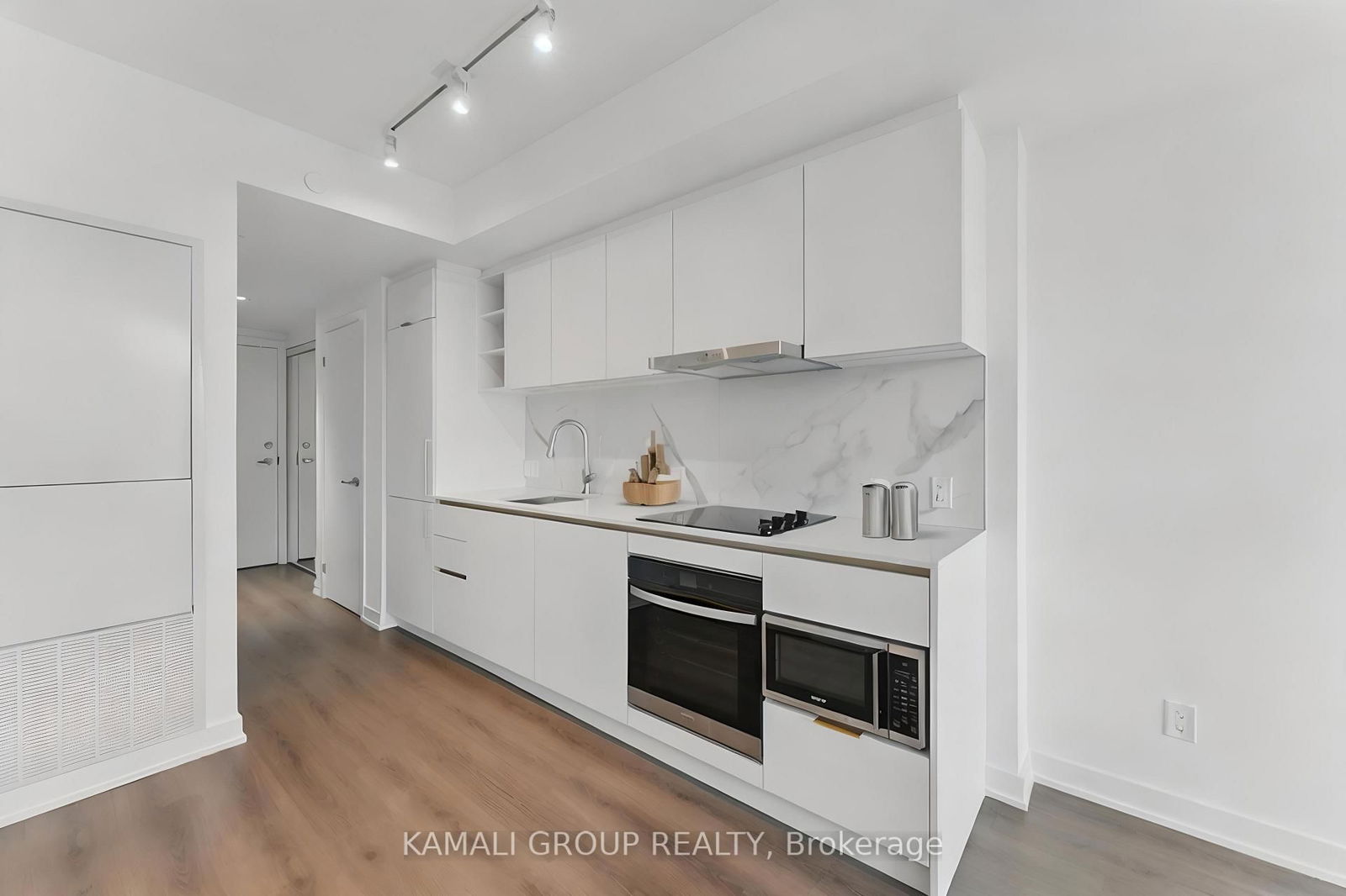 Condo leased at 1111-8 Wellesley Street, Toronto, Bay Street Corridor, M4Y 0J5 - MLS: C12076212