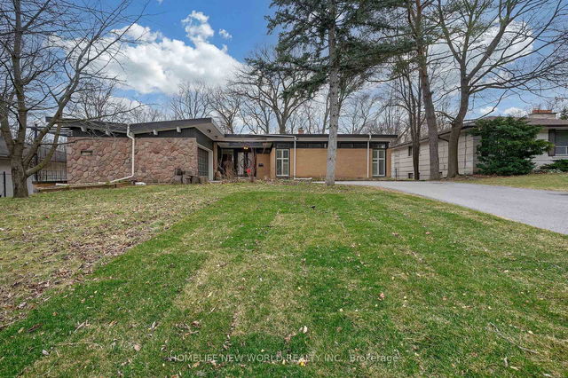 53 Forest Grove Drive