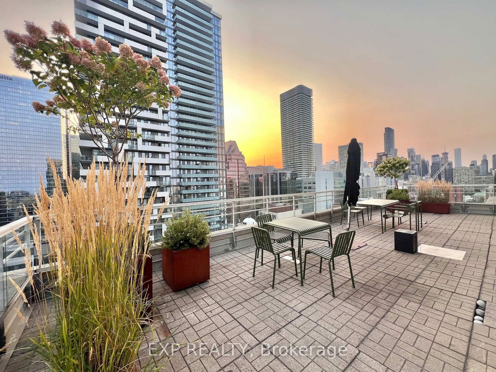 Condo leased at 1605-50 Lombard Street, Toronto, Church-Yonge Corridor, M5C 2X4 - MLS: C12076631