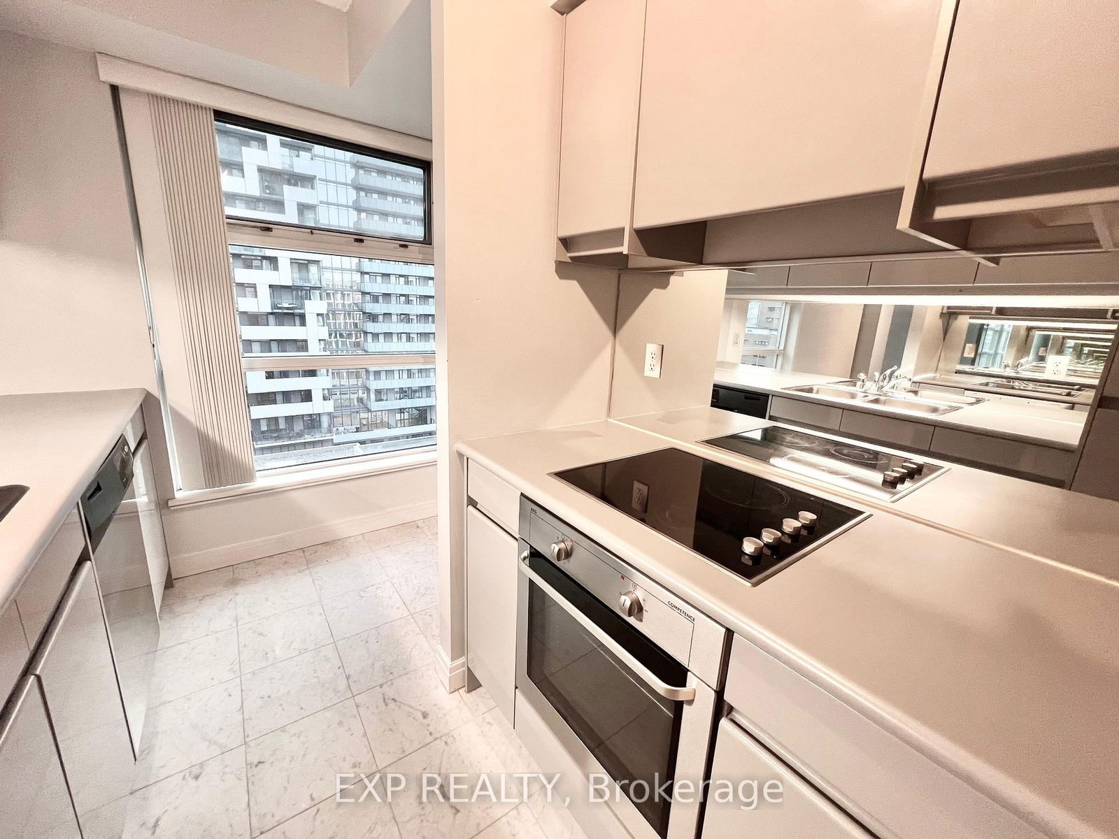 Condo leased at 1605-50 Lombard Street, Toronto, Church-Yonge Corridor, M5C 2X4 - MLS: C12076631