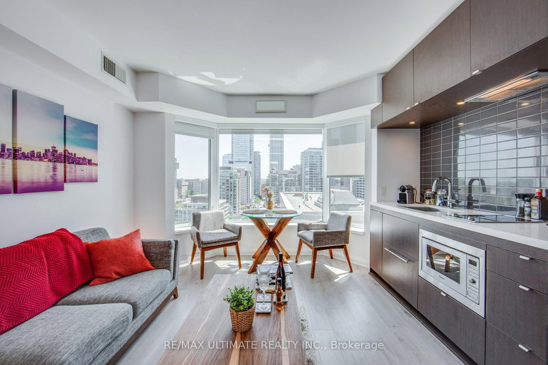 1705 - 155 Yorkville Ave, Toronto, M5R 1C4 | Image 2