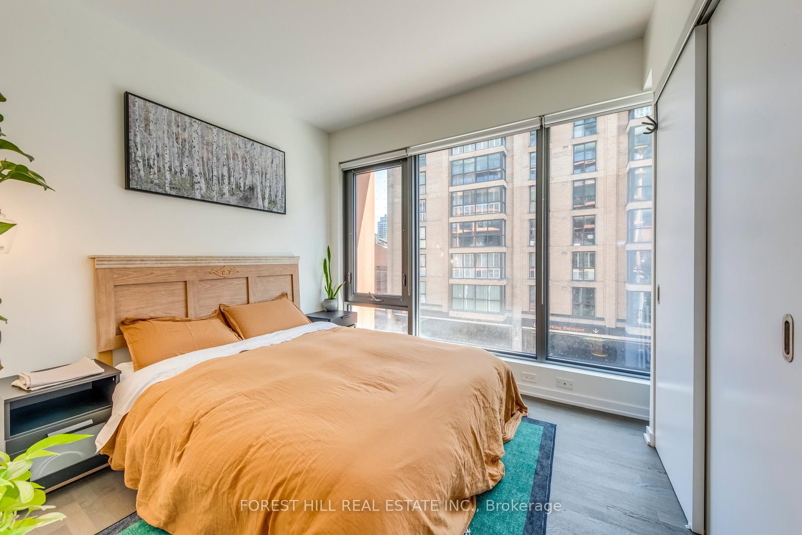Condo leased at 211-60 Colborne Street, Toronto, Ontario, M5E 0B7 - Church-Yonge Corridor - MLS: C12077828