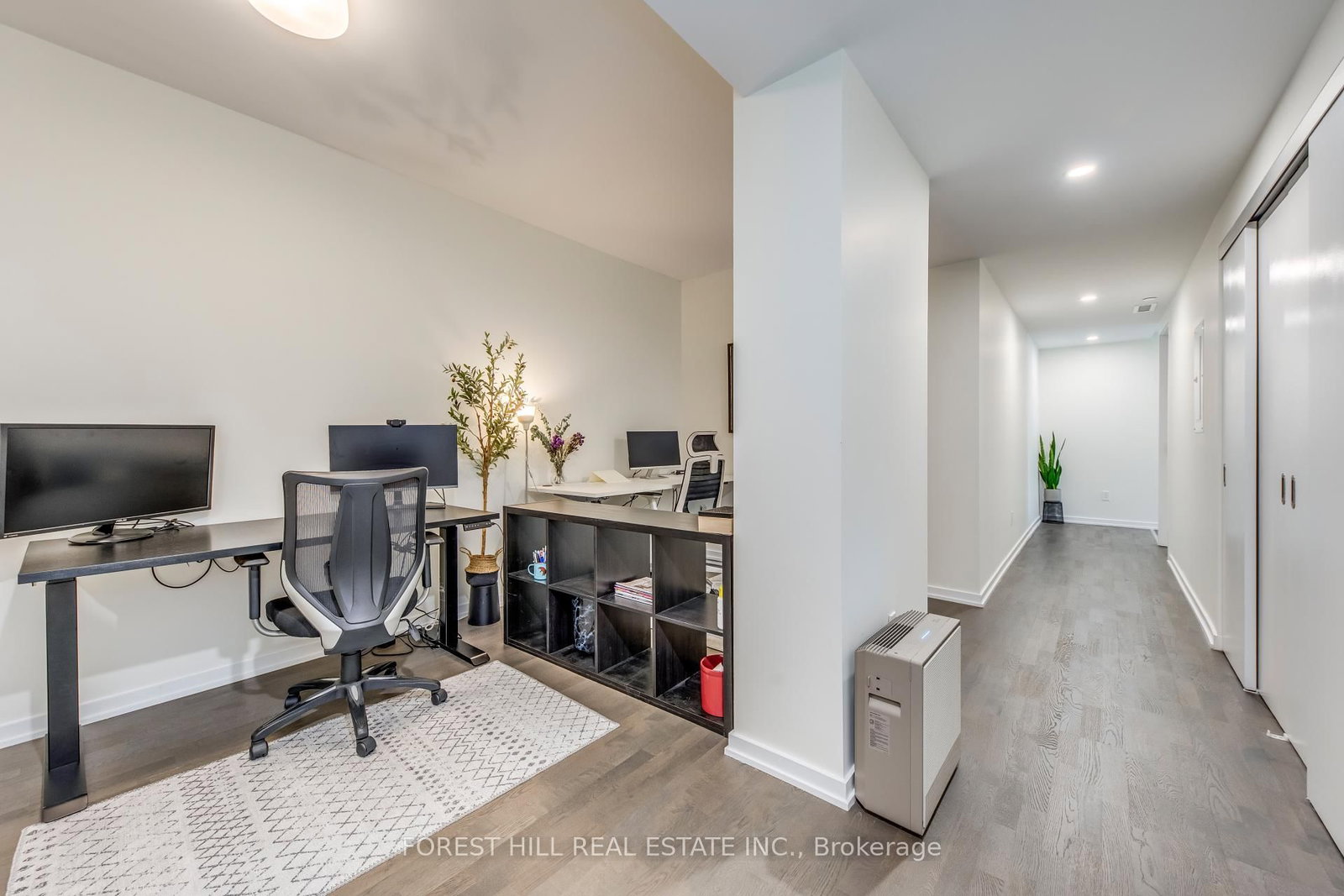 Condo leased at 211-60 Colborne Street, Toronto, Ontario, M5E 0B7 - Church-Yonge Corridor - MLS: C12077828