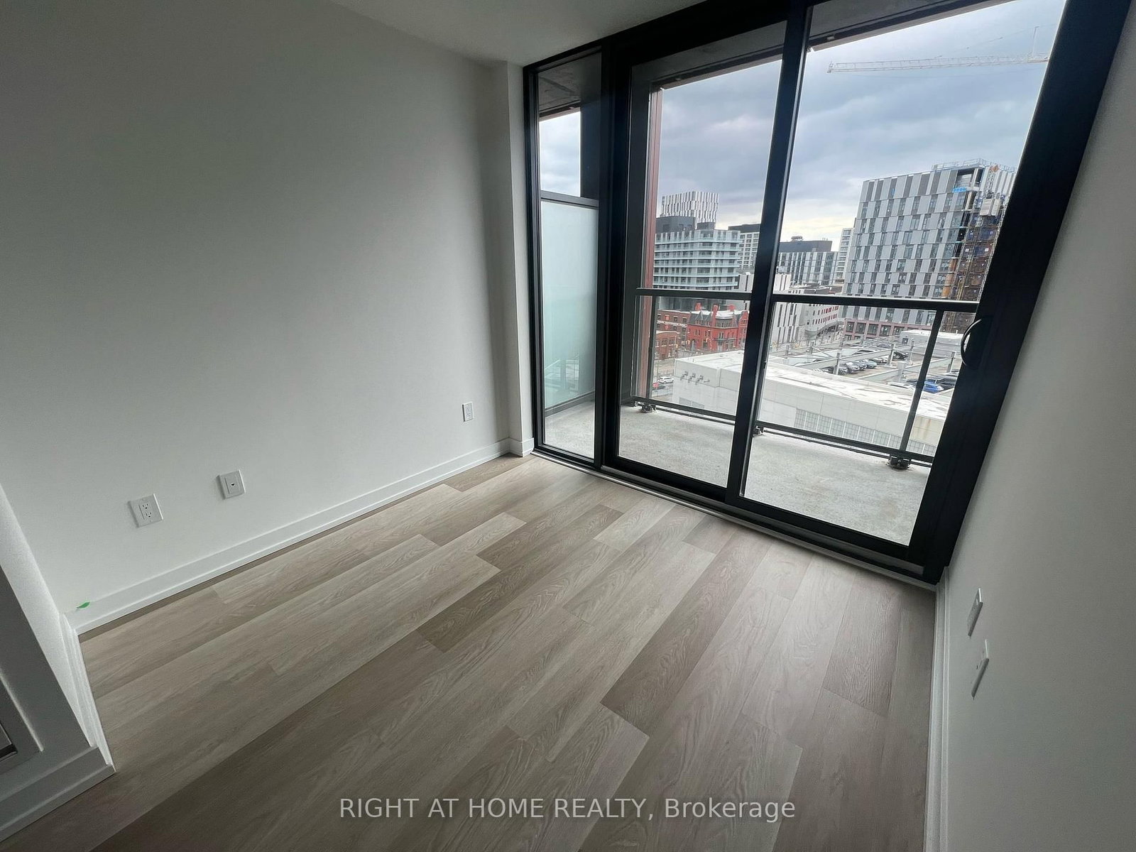 28 Eastern Avenue, Unit 911 - Photo 12