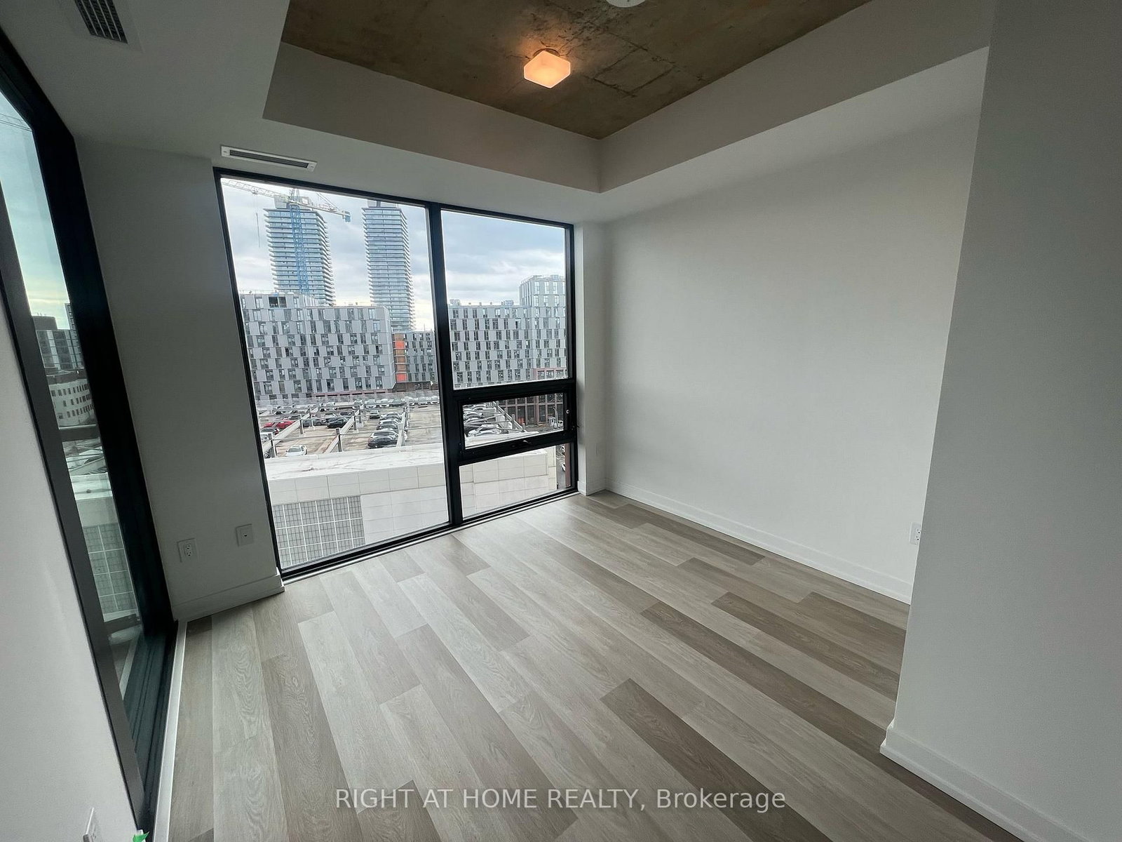 28 Eastern Avenue, Unit 911 - Photo 16