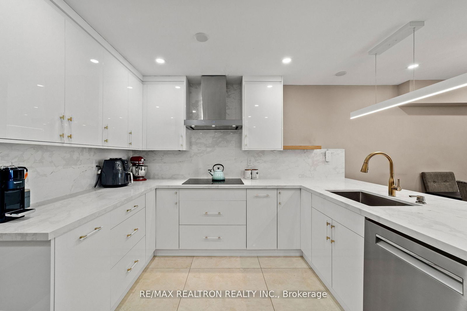 Condo for lease at 1501-130 Neptune Drive, Toronto, Englemount-Lawrence, M6A 1X5 - MLS: C12078897