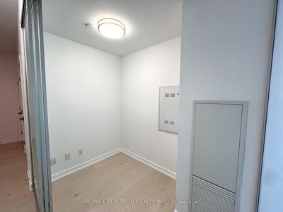 Unit 3907 — 488 University Ave, Toronto - Kensington-Chinatown image-0-4