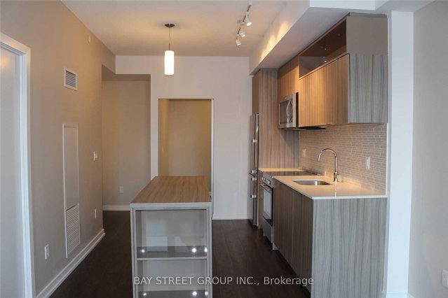 401 - 50 Forest Manor Road, North York | Leased, C12079336 | Condos.ca