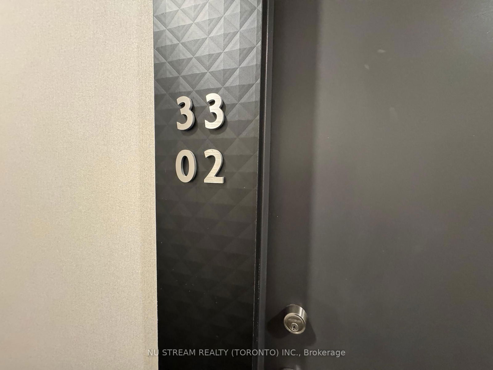 Condo leased at 3302-8 Wellesley Street, Toronto, Bay Street Corridor, M4Y 0J5 - MLS: C12079840
