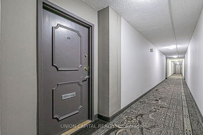 Unit 905 — 5 Parkway Forest Dr, Toronto - Henry Farm image-0-2