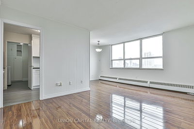 Unit 905 — 5 Parkway Forest Dr, Toronto - Henry Farm image-0-3