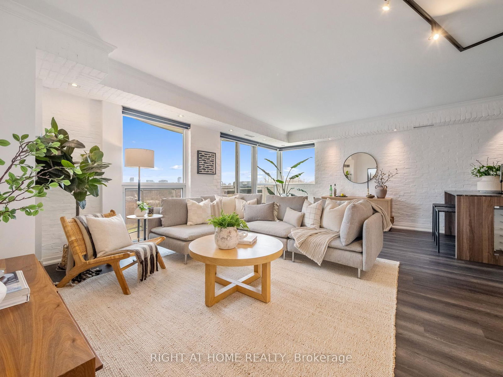 Condo for sale at 705-1430 Yonge Street, Toronto, Yonge-St. Clair, M4T 1Y6 - MLS: C12080208