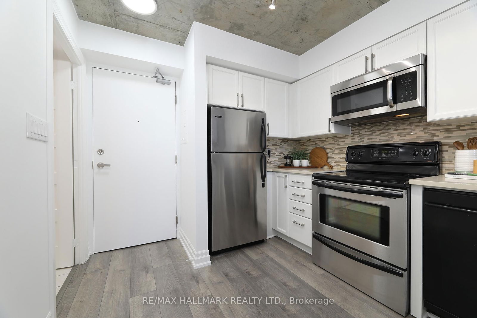Condo for sale at 818-1029 King Street, Toronto, Niagara, M6K 3M9 - MLS: C12080926