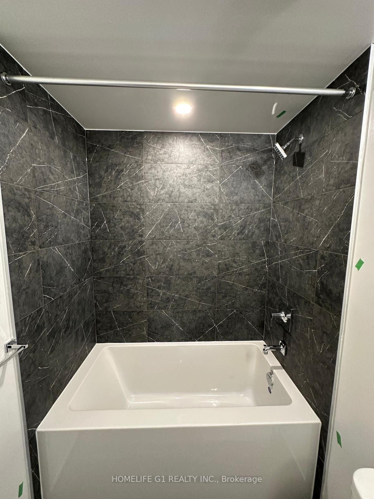 Condo leased at 1005-252 Church Street, Toronto, Ontario, M5B 1Z2 - Church-Yonge Corridor - MLS: C12081253