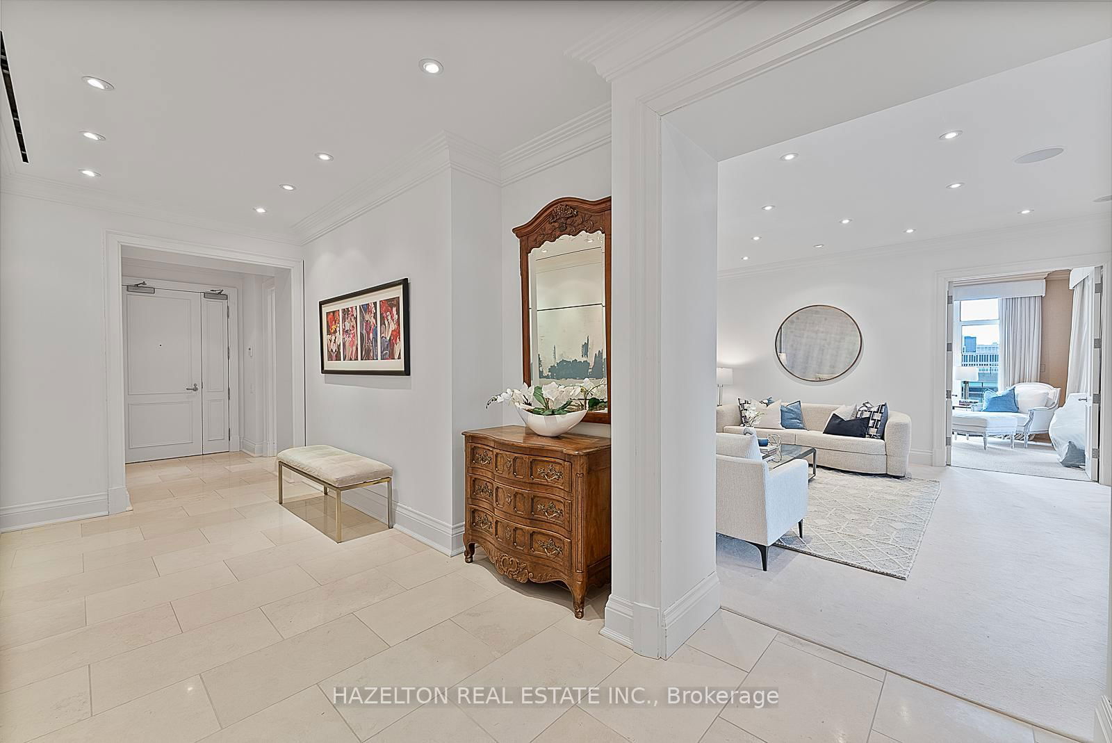 Condo for sale at 14B-1 St Thomas Street, Toronto, Bay Street Corridor, M5S 3M5 - MLS: C12081341