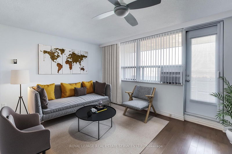 home for sale on 1412-40 Homewood Avenue