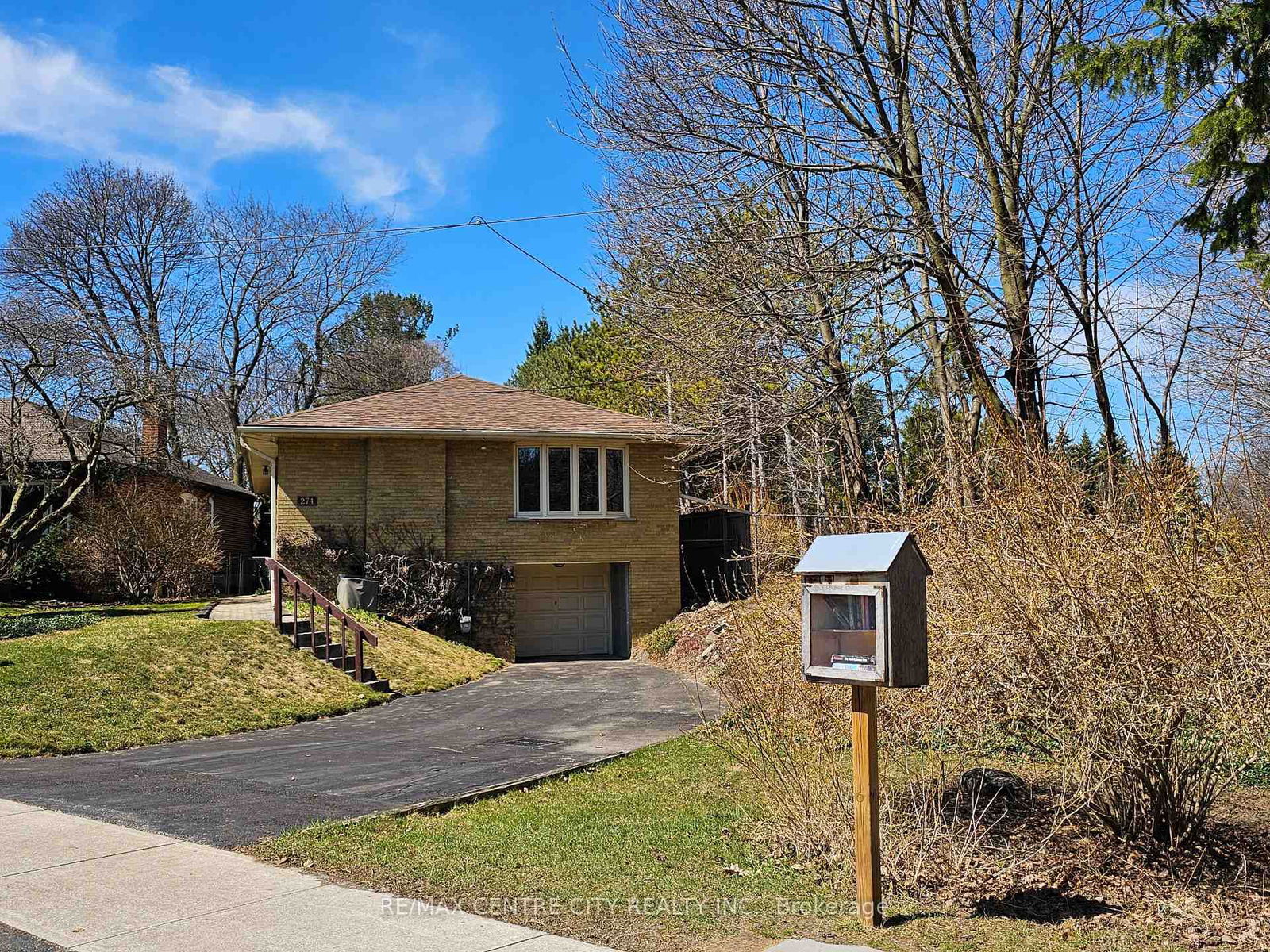 Detached House for sale at 274 Burnett Avenue, Toronto, Lansing-Westgate, M2N 1W1 - MLS: C12081500