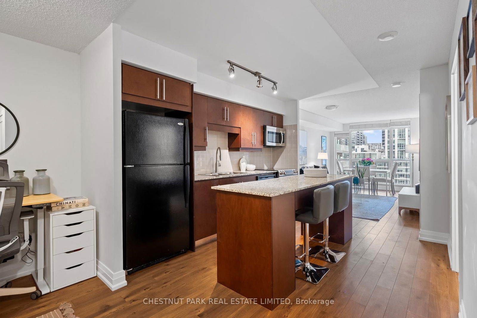 Condo sold at 920-20 Blue Jays Way, Toronto, Waterfront Communities C1, M5V 3W6 - MLS: C12081686